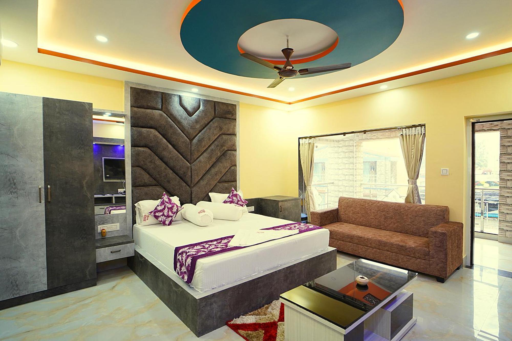 Goa Beach Resort On Beach Mandarmani Buitenkant foto