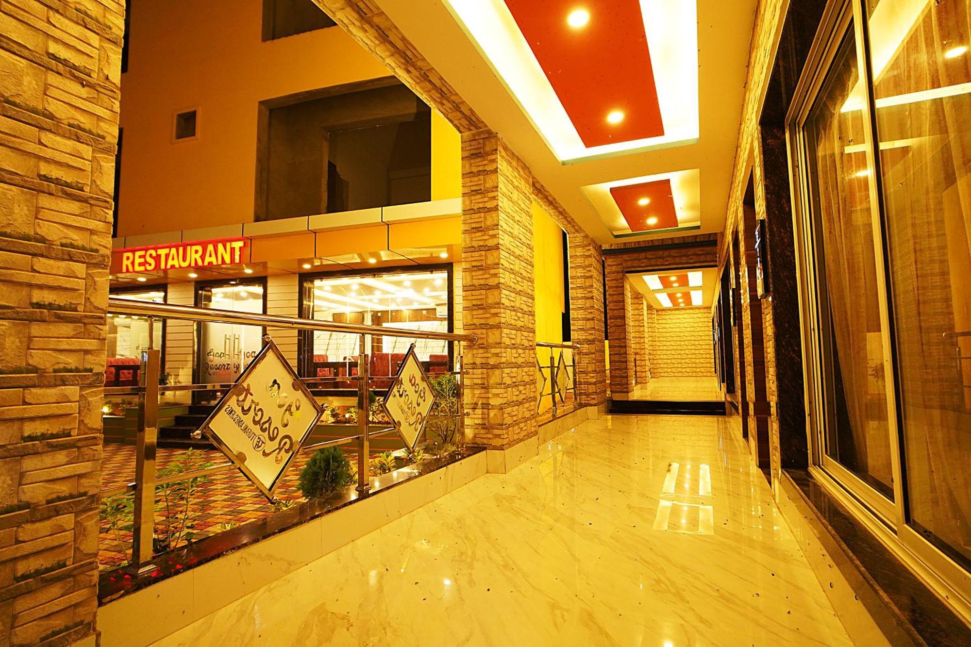 Goa Beach Resort On Beach Mandarmani Buitenkant foto