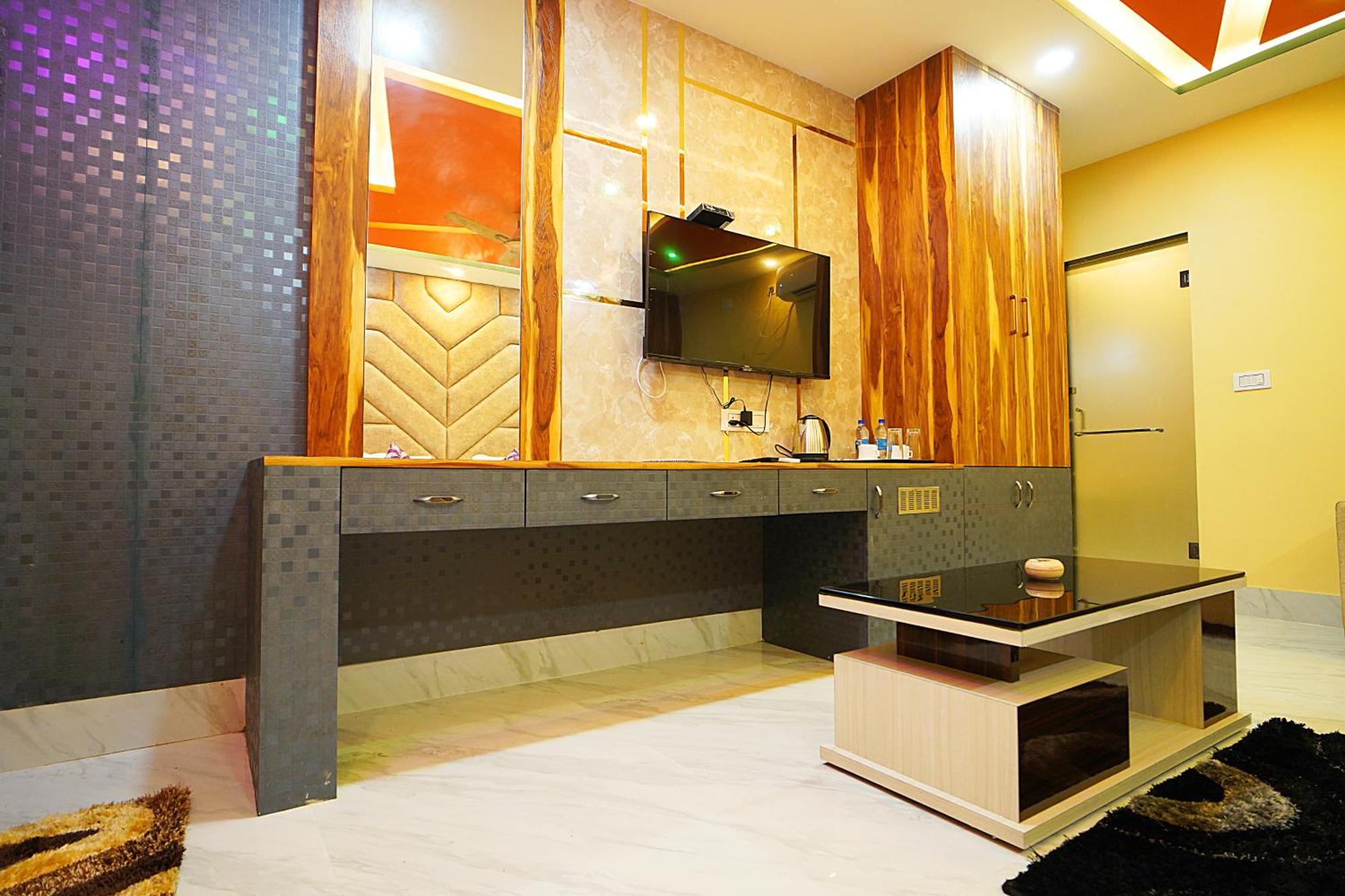 Goa Beach Resort On Beach Mandarmani Buitenkant foto